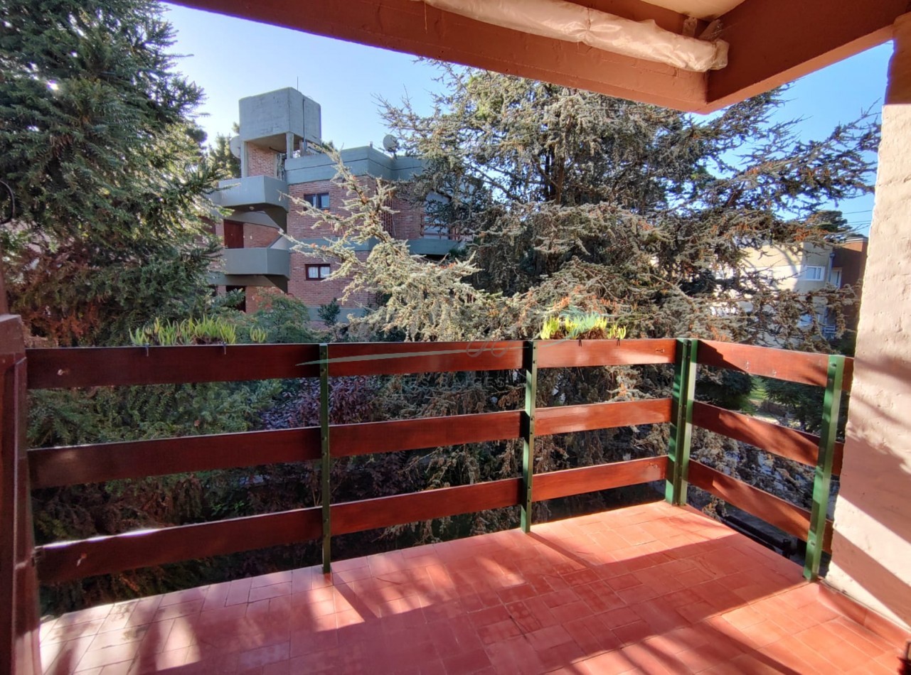 DEPARTAMENTO TRES AMBIENTES EN VENTA - PINAMAR 