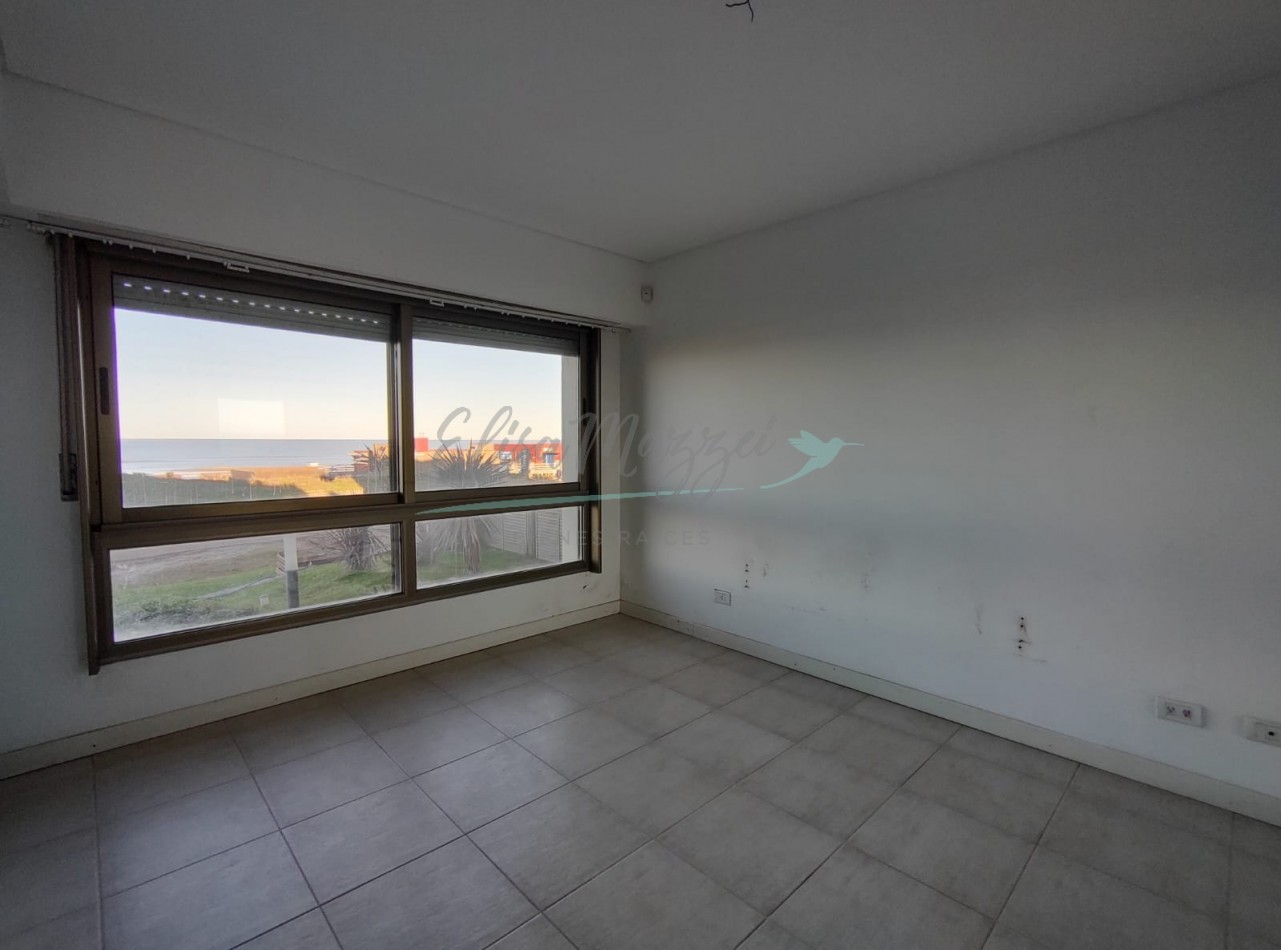 DEPARTAMENTO EN VENTA FRENTE AL MAR - PINAMAR