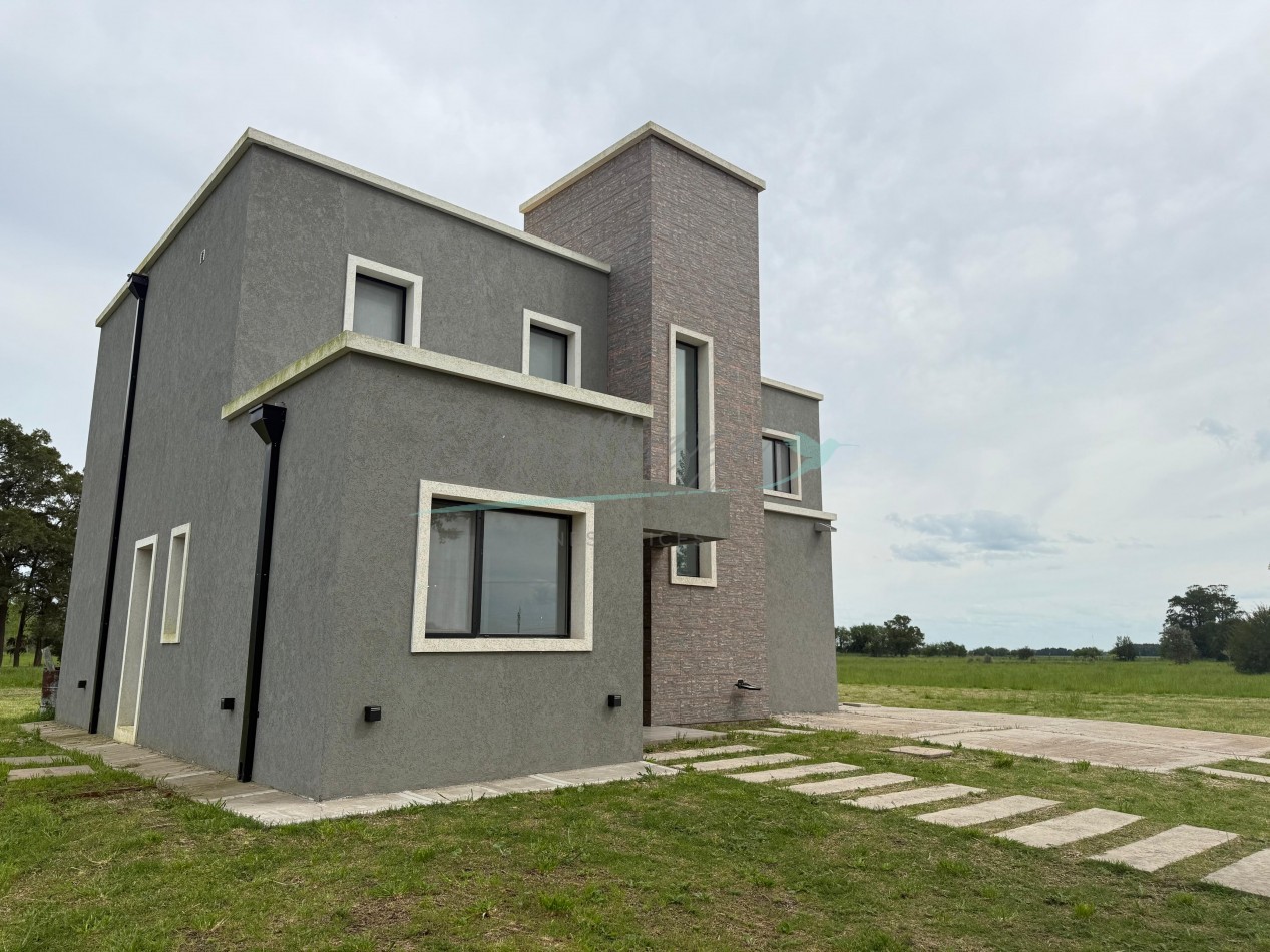 CASA EN VENTA - BARRIO LA VICTORIA - MADARIAGA