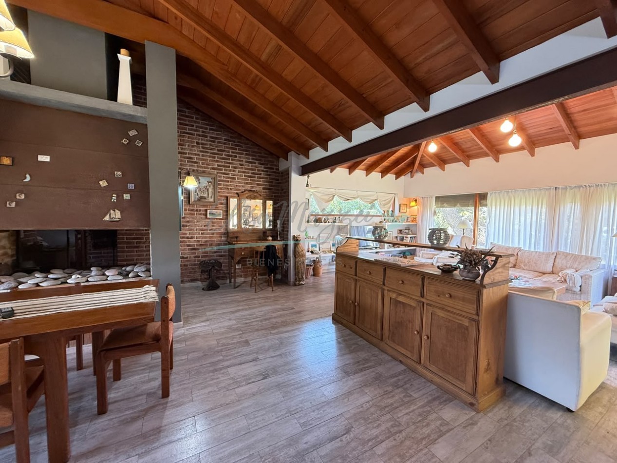 CASA EN ALQUILER - VERANO 2027 - PINAMAR 