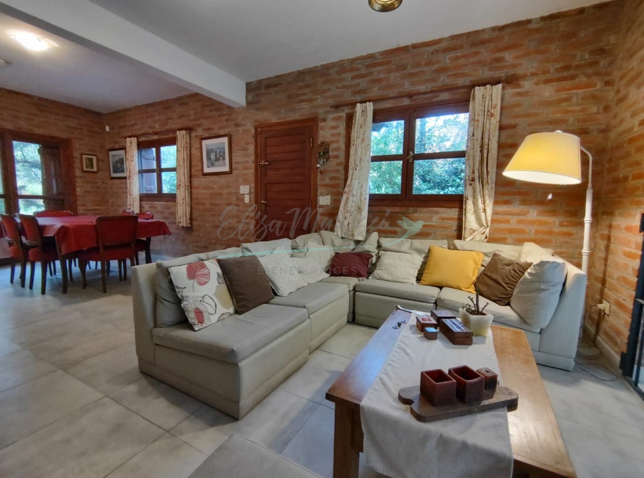 CASA EN VENTA - VALERIA DEL MAR