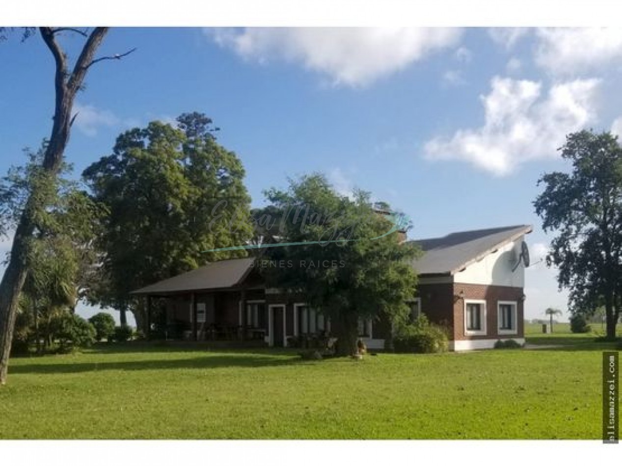 CASA EN VENTA - PINAMAR