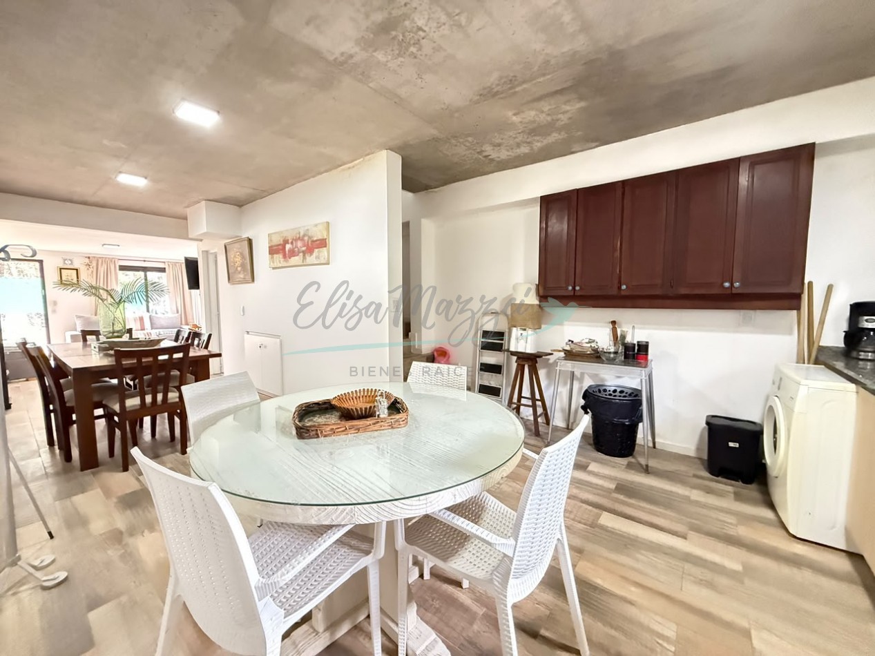 DUPLEX EN VENTA - PINAMAR 