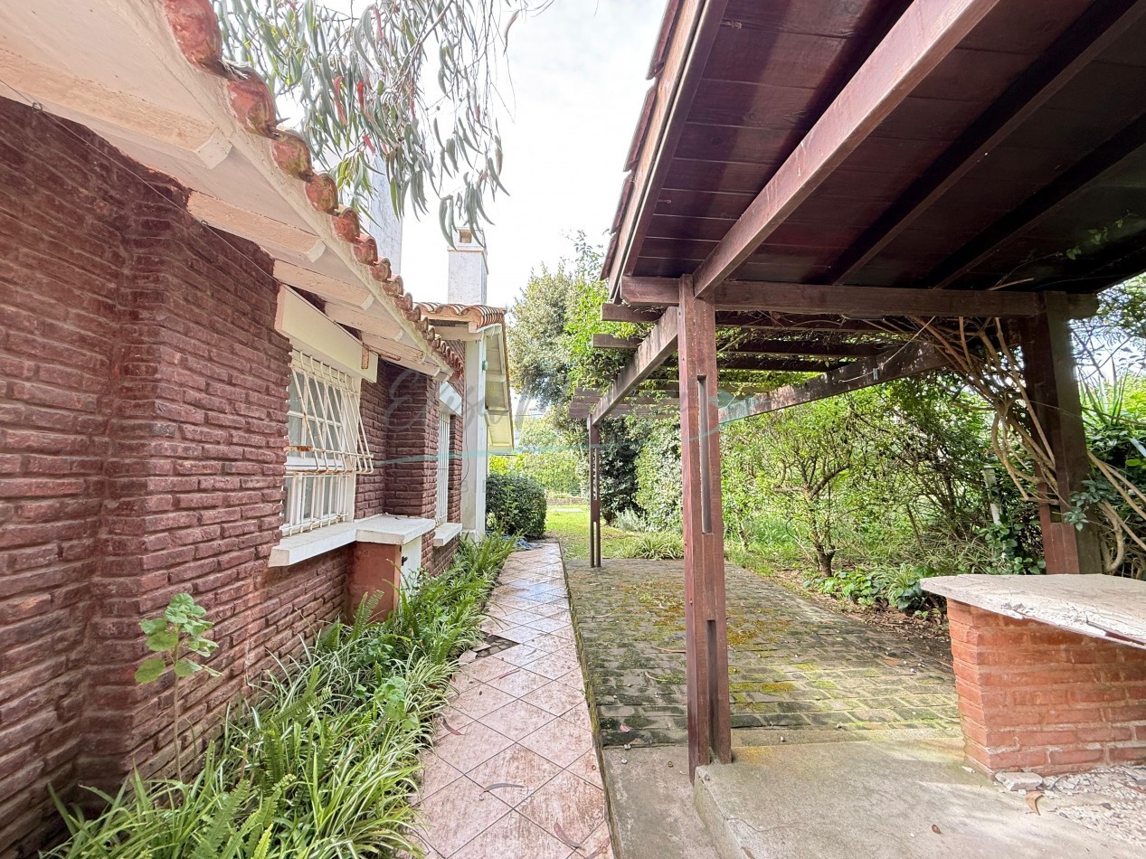 CASA EN ALQUILER A METROS DEL MAR - VERANO 2026 - PINAMAR 