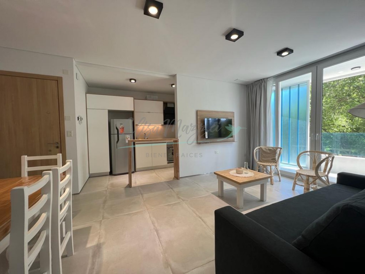 DEPARTAMENTO DOS AMBIENTES EN VENTA - PINAMAR