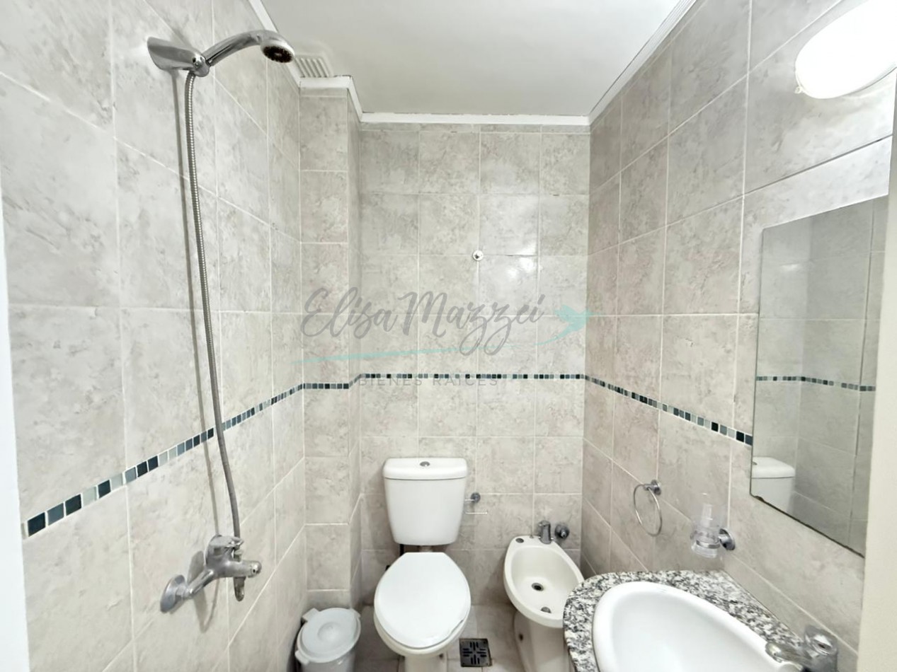 DEPARTAMENTO MONOAMBIENTE EN VENTA - PINAMAR