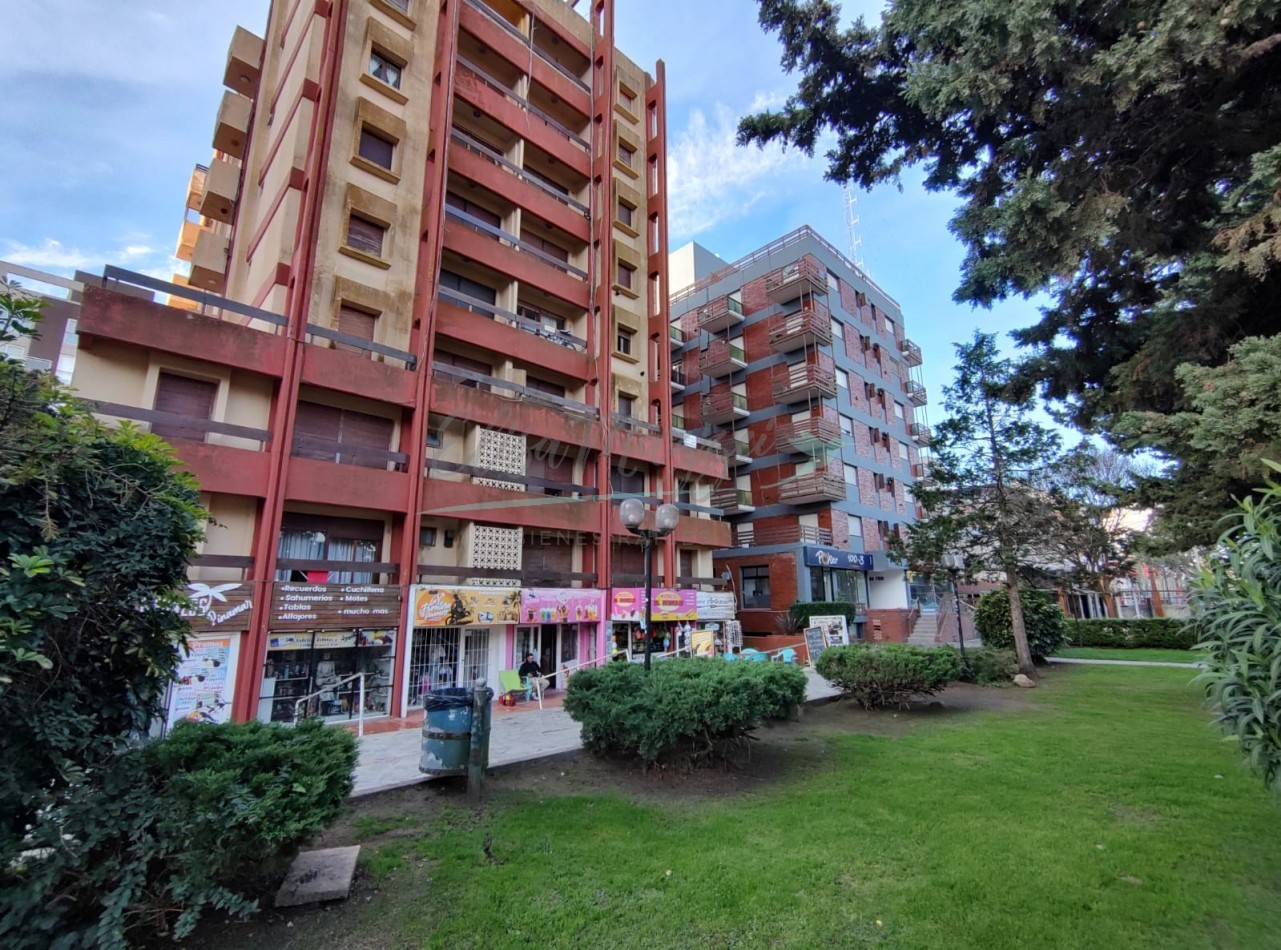 DEPARTAMENTO MONOAMBIENTE EN VENTA - PINAMAR CENTRO