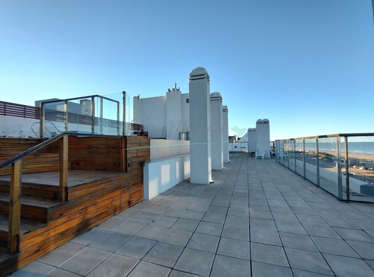 DEPARTAMENTO EN VENTA FRENTE AL MAR - PINAMAR