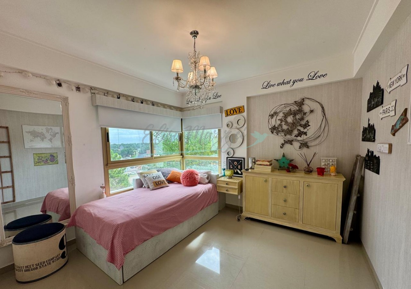 DEPARTAMENTO TRES AMBIENTES EN VENTA - PINAMAR 