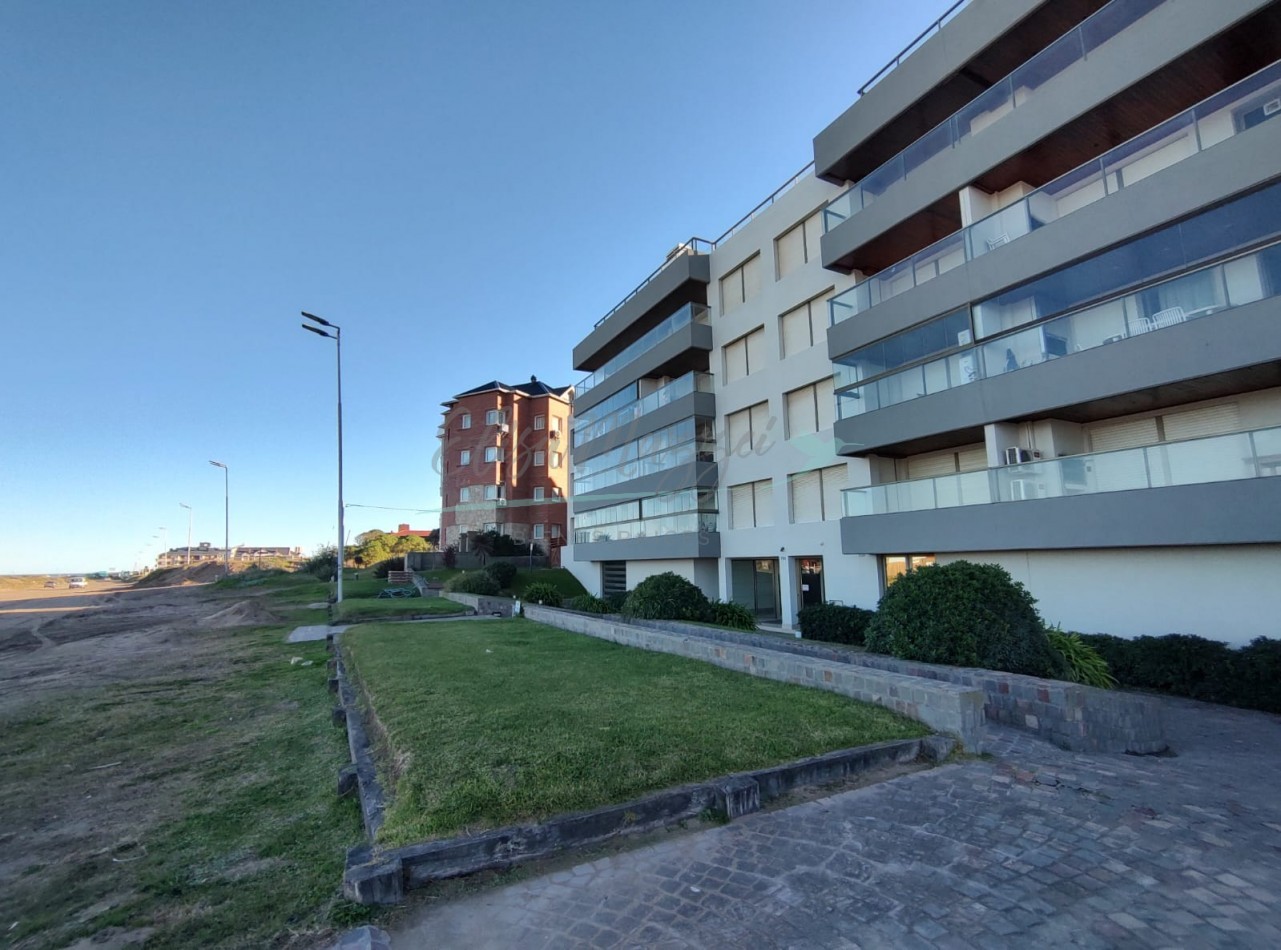 DEPARTAMENTO EN VENTA FRENTE AL MAR - PINAMAR
