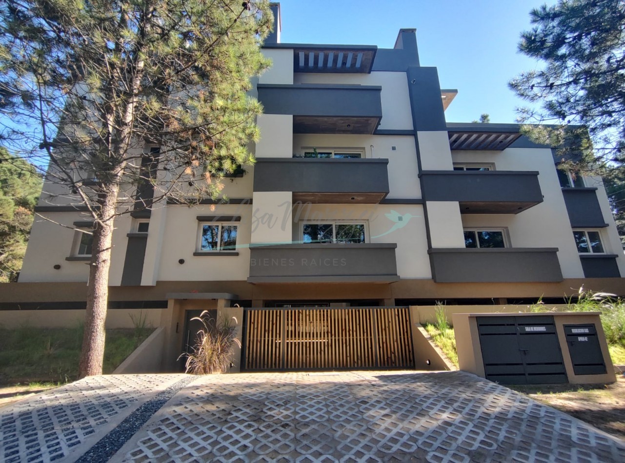 DEPARTAMENTO DOS AMBIENTES EN VENTA - PINAMAR