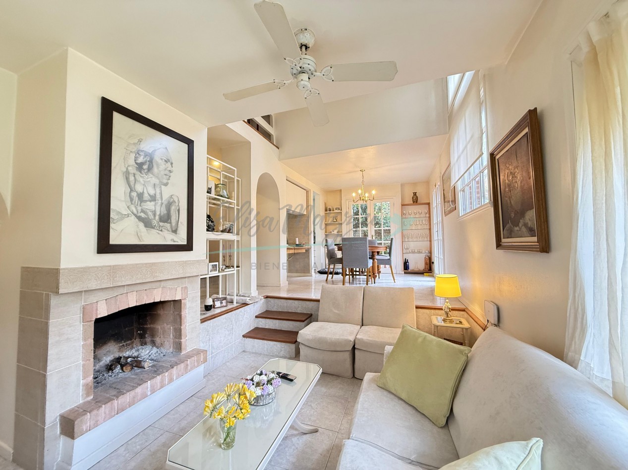 DUPLEX EN VENTA - PINAMAR