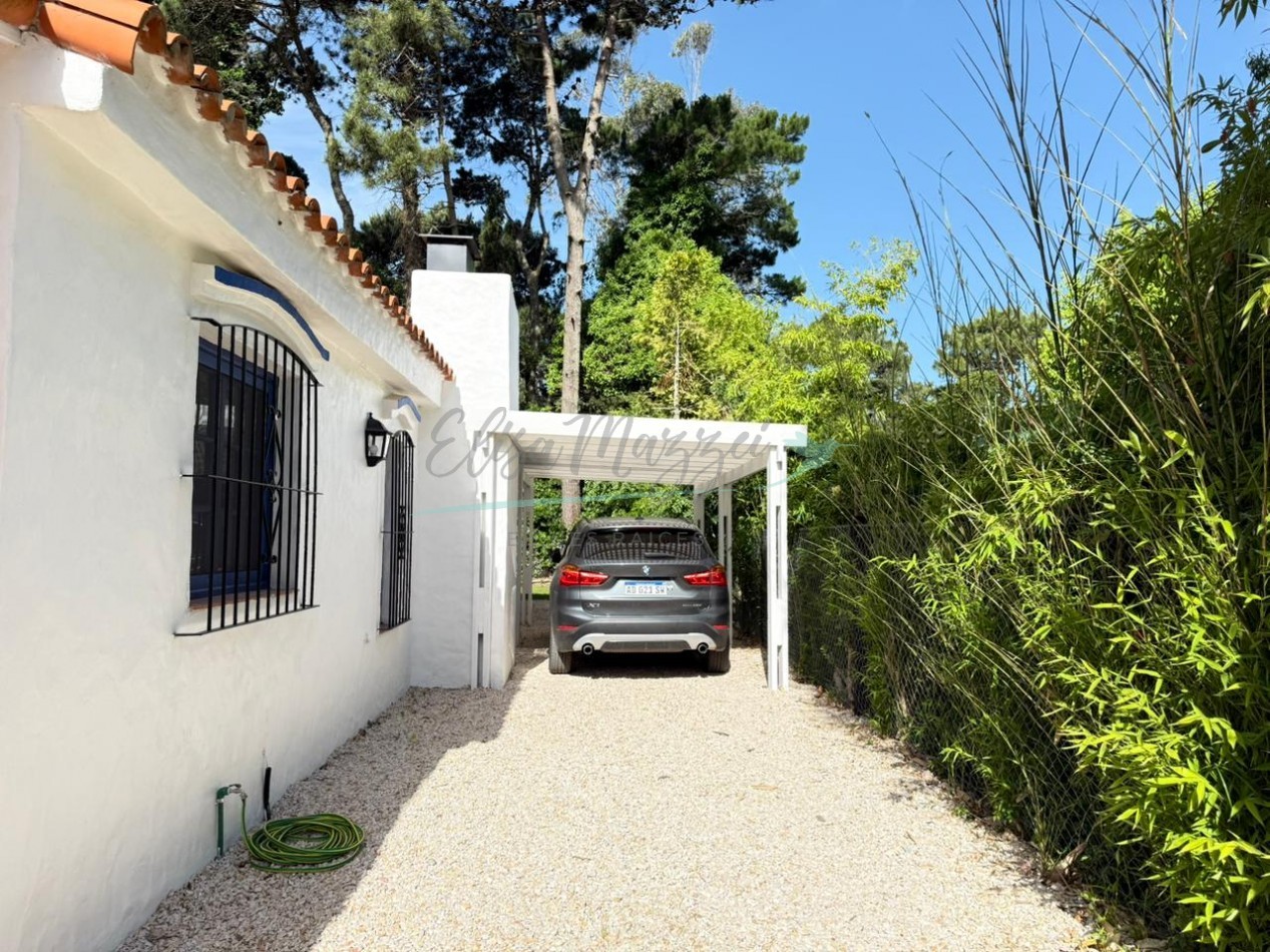 CASA EN VENTA - PINAMAR