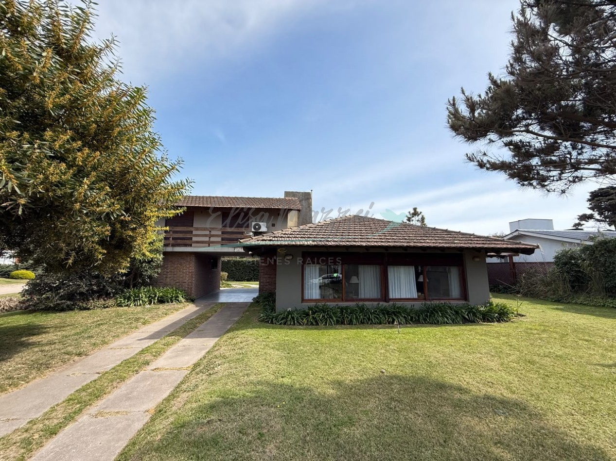CASA EN ALQUILER - VERANO 2027 - PINAMAR 