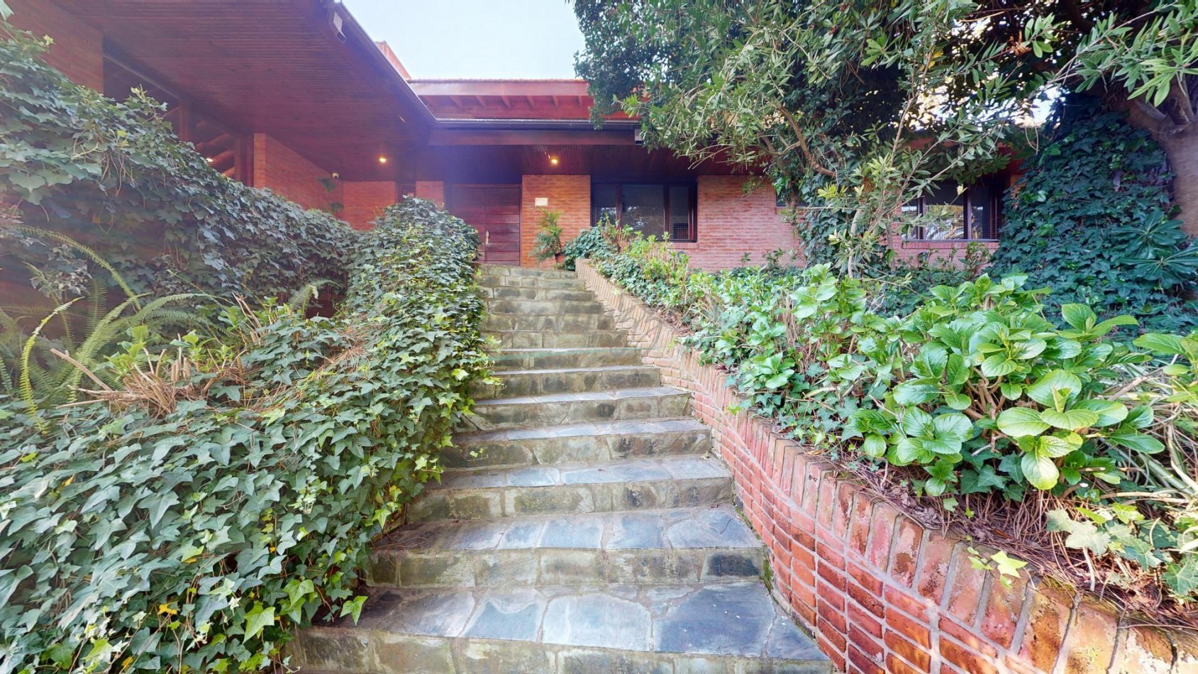 CASA EN ALQUILER - VERANO 2026 - PINAMAR