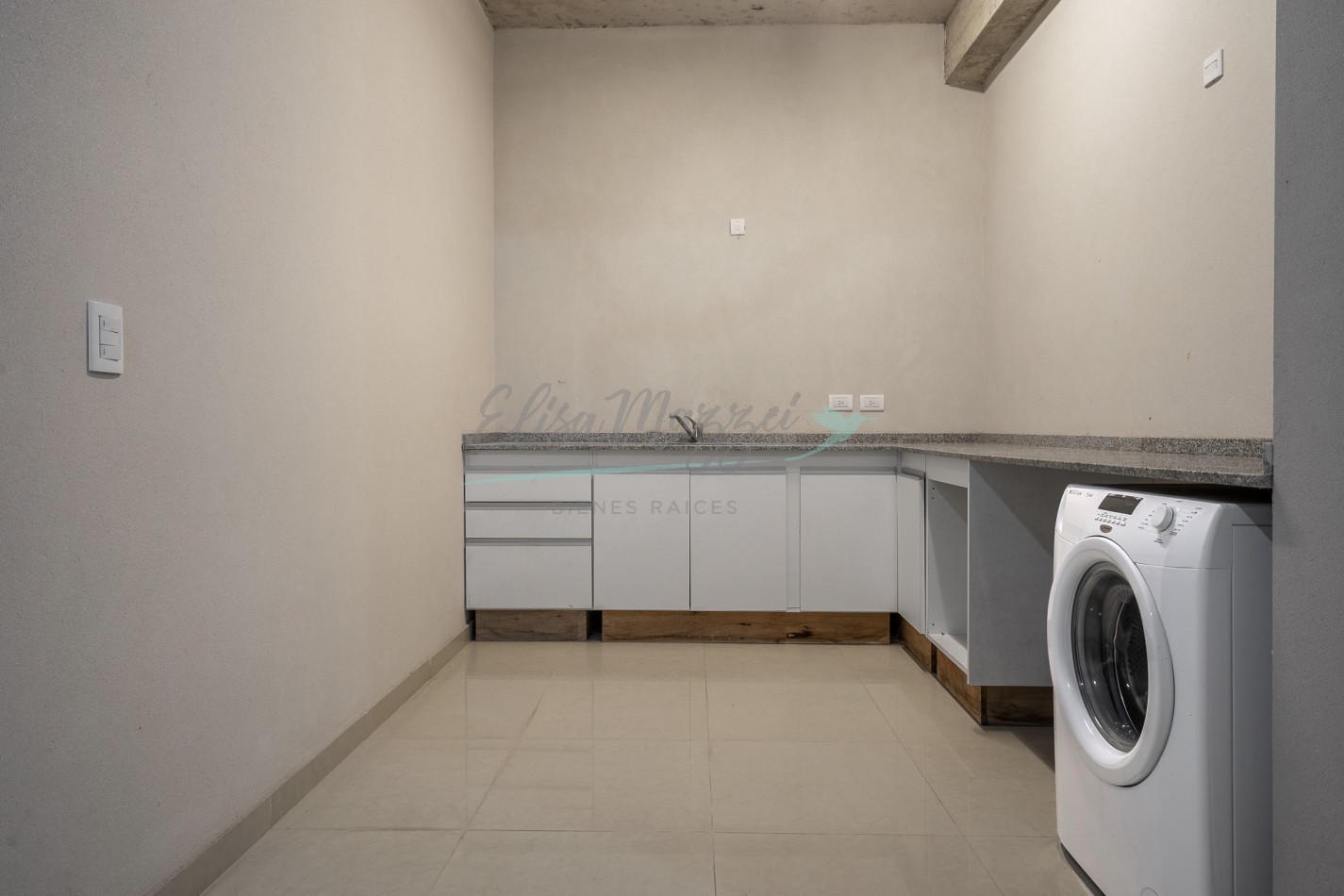 DEPARTAMENTO EN VENTA - PINAMAR 