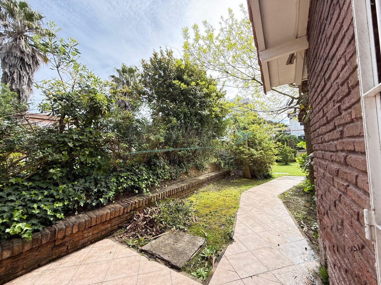 CASA EN ALQUILER A METROS DEL MAR - VERANO 2026 - PINAMAR 