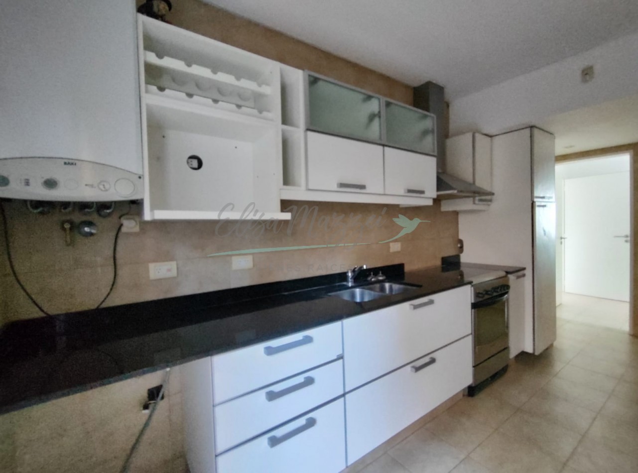DEPARTAMENTO EN VENTA FRENTE AL MAR - PINAMAR