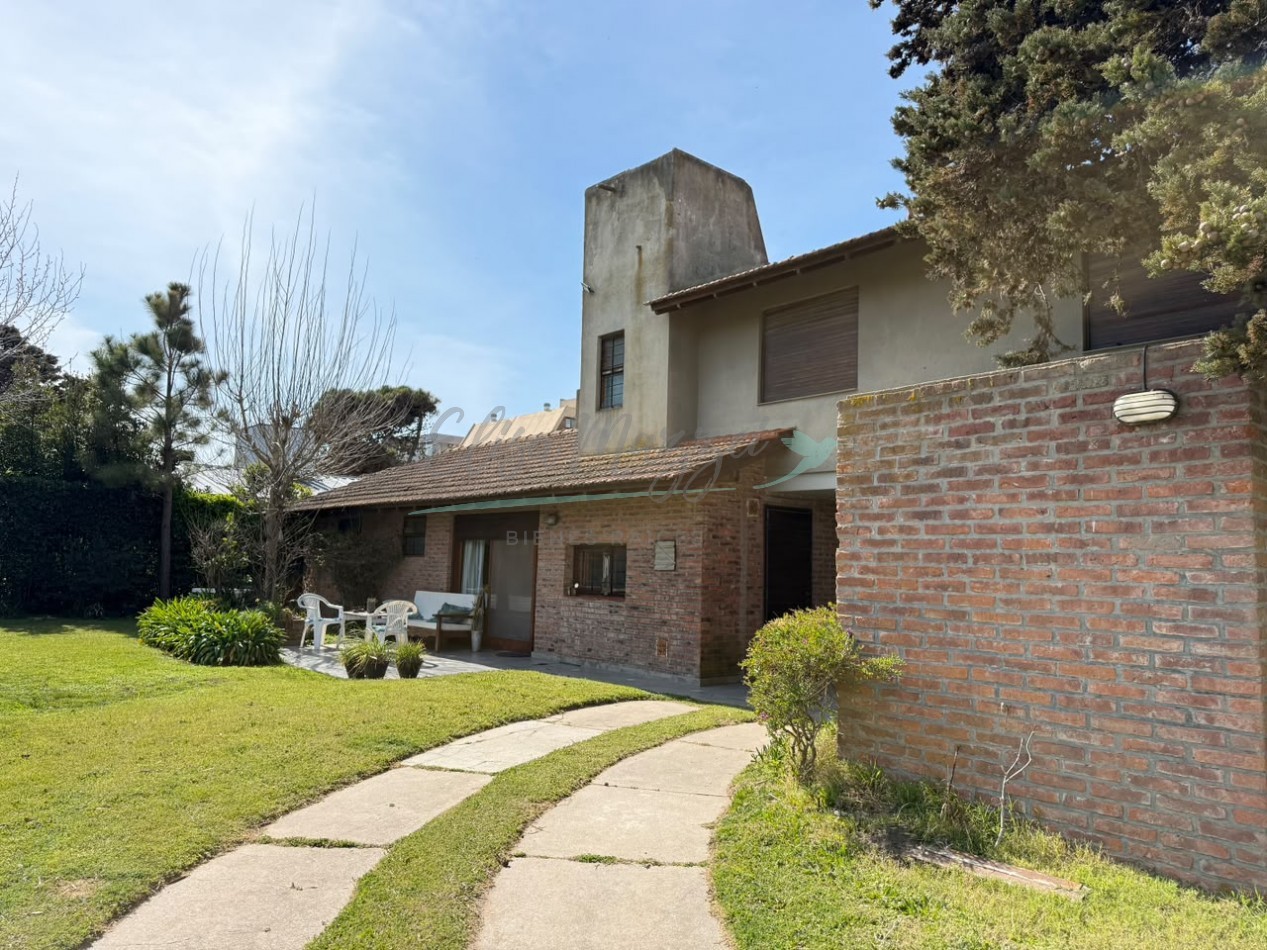 CASA EN ALQUILER - VERANO 2027 - PINAMAR 