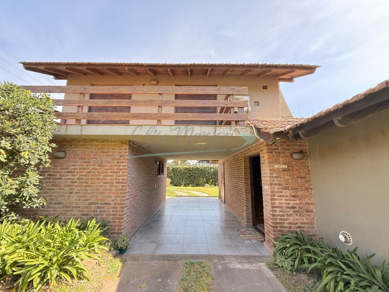 CASA EN ALQUILER - VERANO 2027 - PINAMAR 