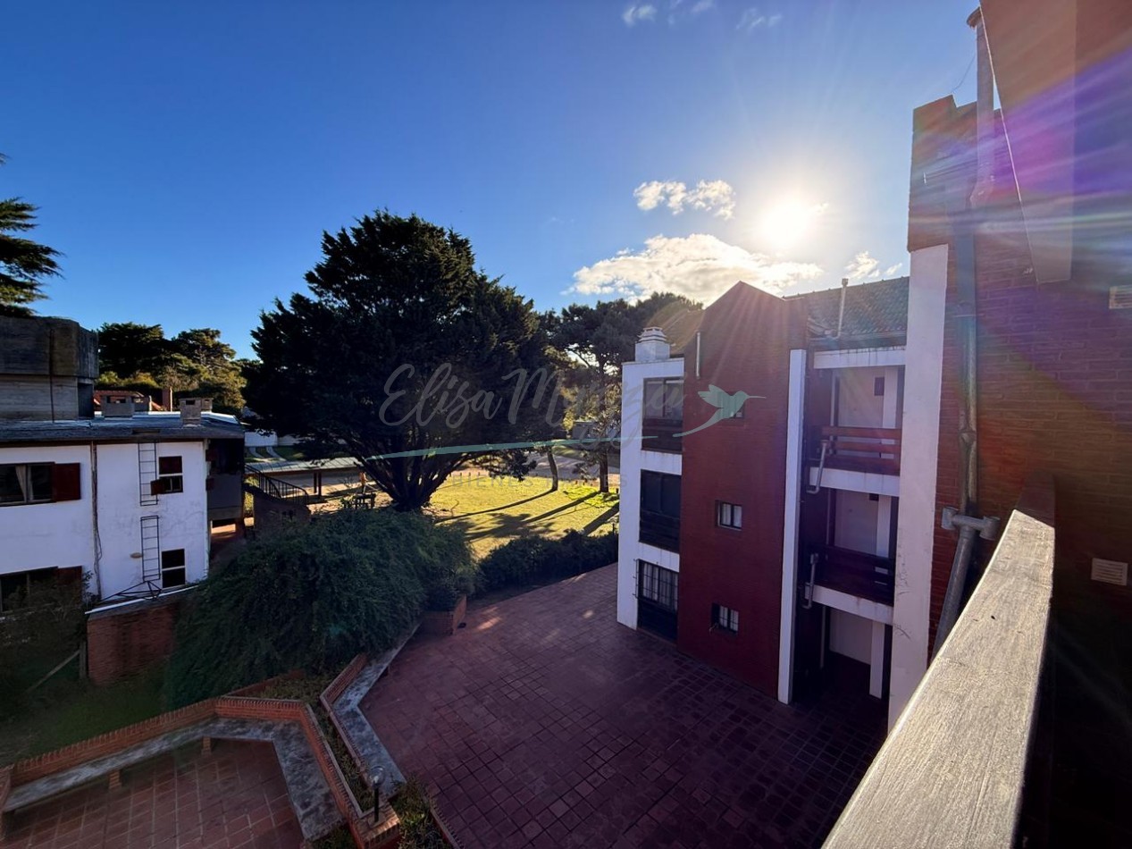 DEPARTAMENTO DOS AMBIENTES EN ALQUILER ANUAL - PINAMAR 