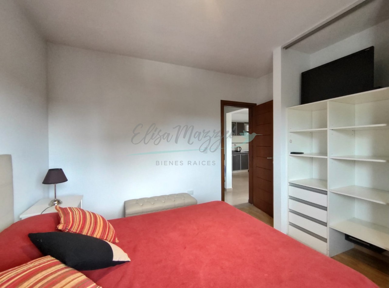 DEPARTAMENTO EN ALQUILER ANUAL - PINAMAR