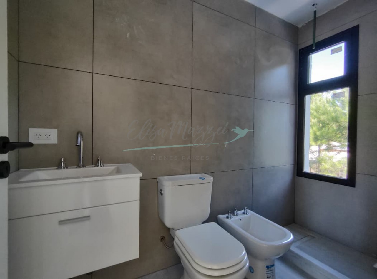 CASA EN VENTA CON FINANCIACION - PINAMAR