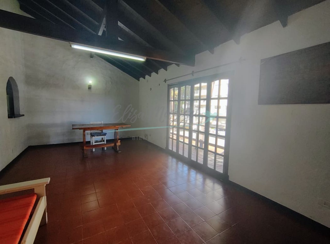 DEPARTAMENTO TRES AMBIENTES EN ALQUILER ANUAL - PINAMAR CENTRO