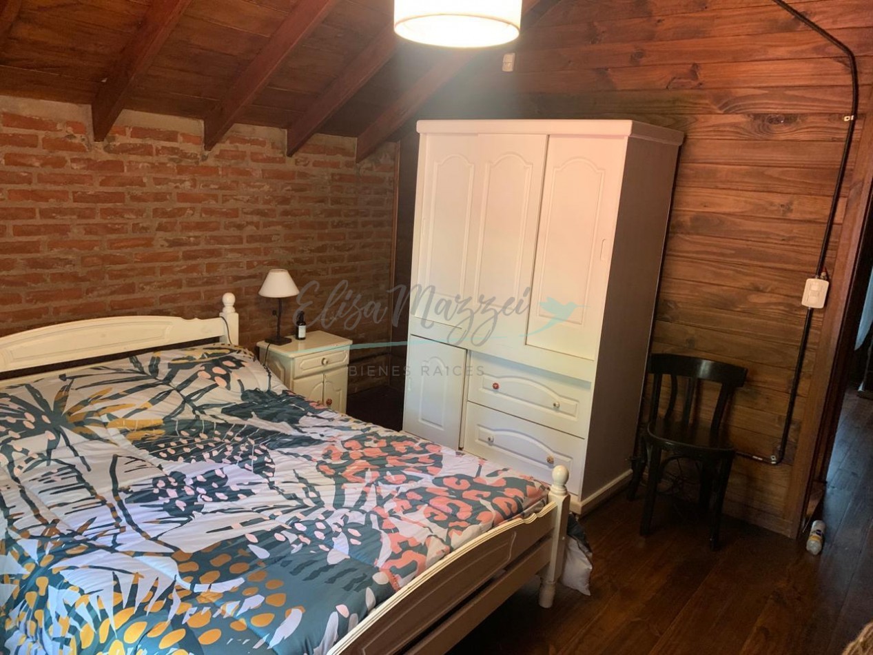 CASA EN VENTA - MAR DE LAS PAMPAS