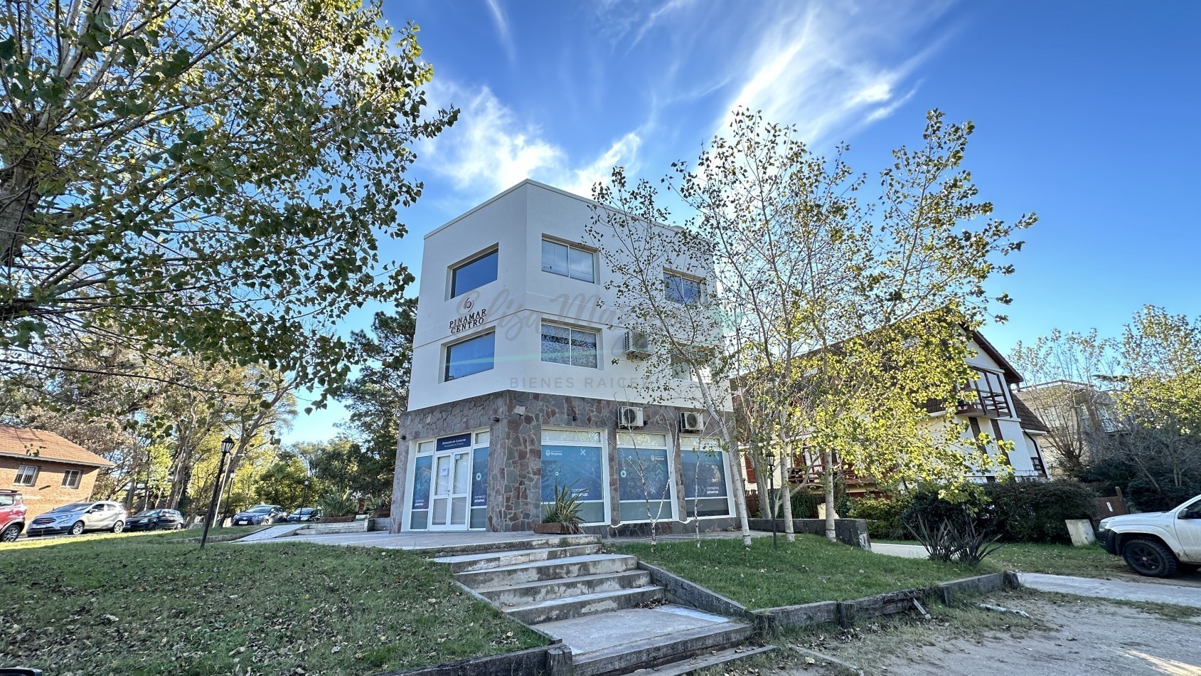 OFICINA EN ALQUILER - PINAMAR CENTRO