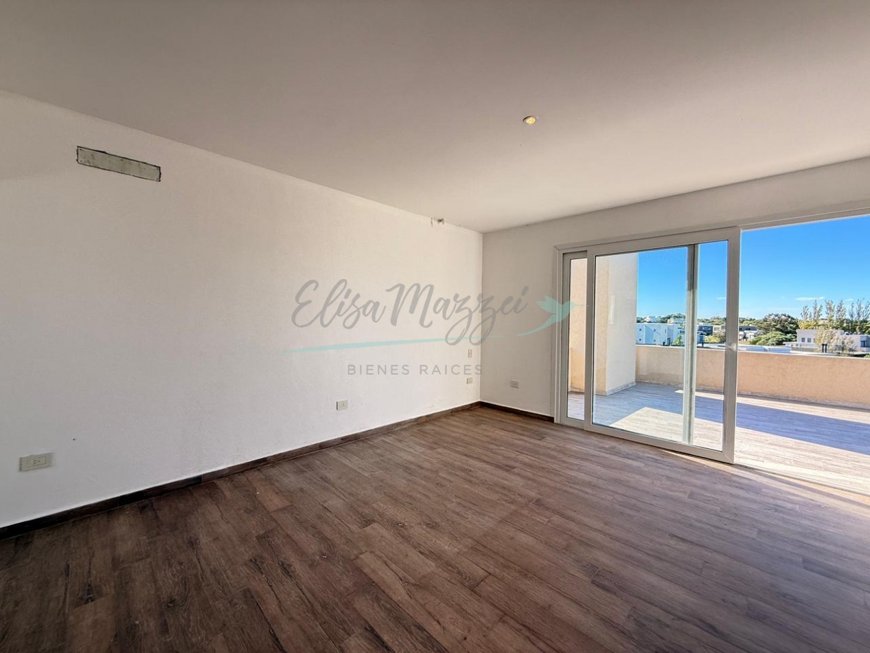 OPORTUNIDAD - CASA EN VENTA - COSTA ESMERALDA