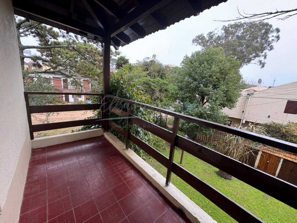 DEPARTAMENTO EN ALQUILER ANUAL - PINAMAR 