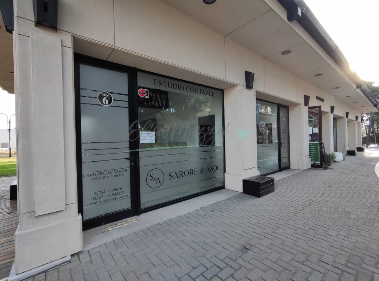 LOCAL EN ALQUILER - PINAMAR