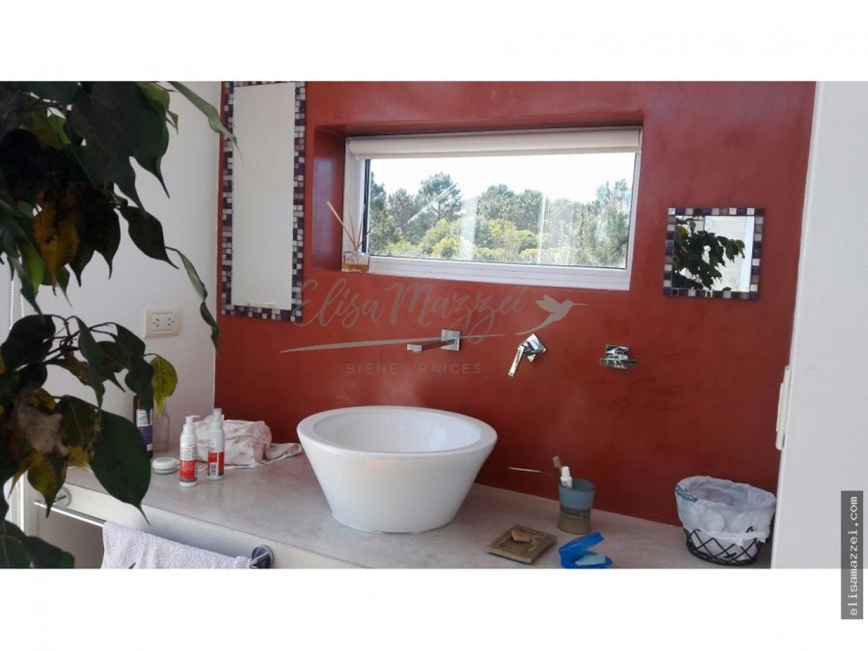 CASA EN VENTA - MAR DE LAS PAMPAS - FACILIDADES DE PAGO