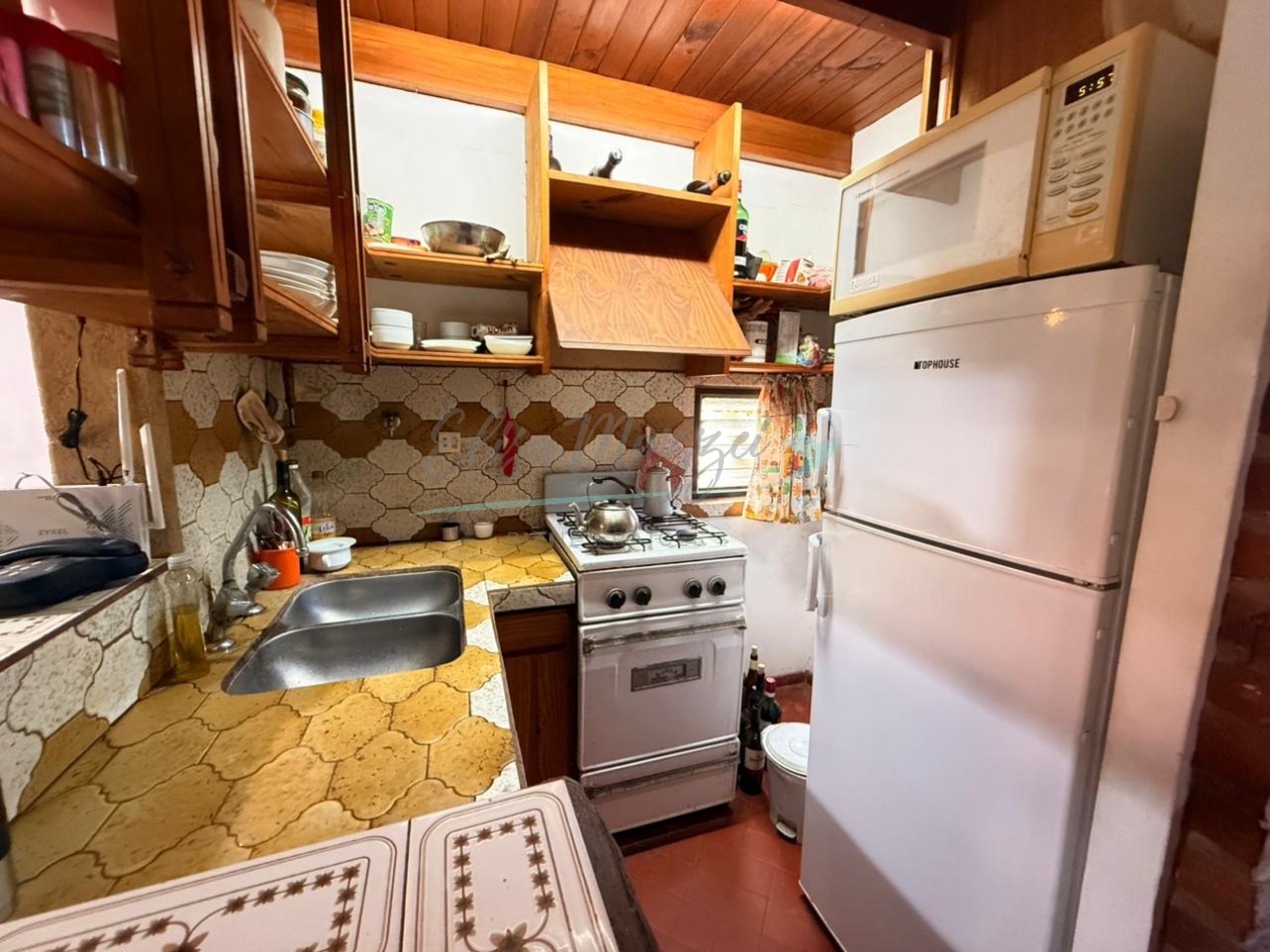 CASA EN VENTA - A METROS DEL MAR - VALERIA DEL MAR