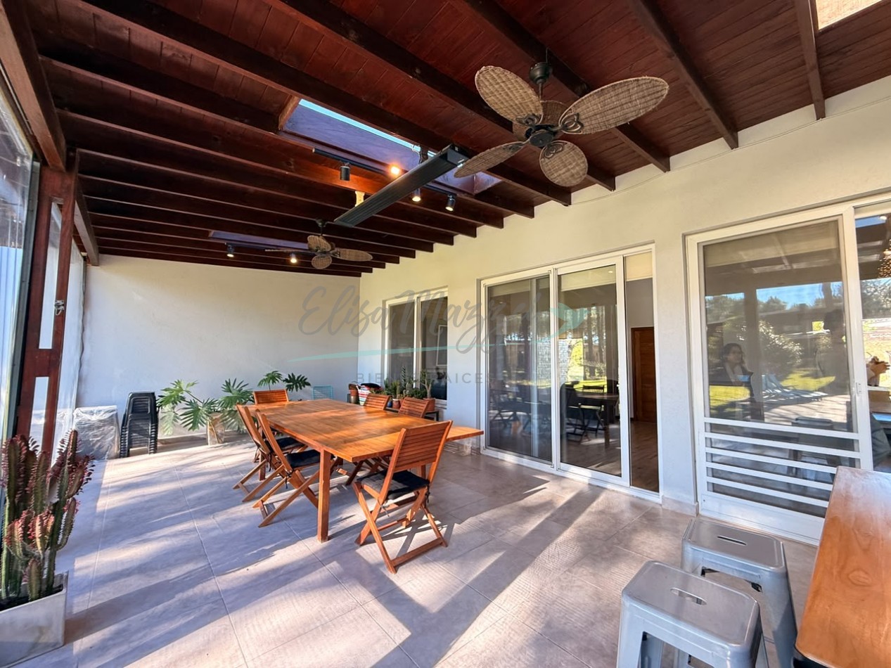 CASA EN ALQUILER ANUAL - LA HERRADURA PINAMAR