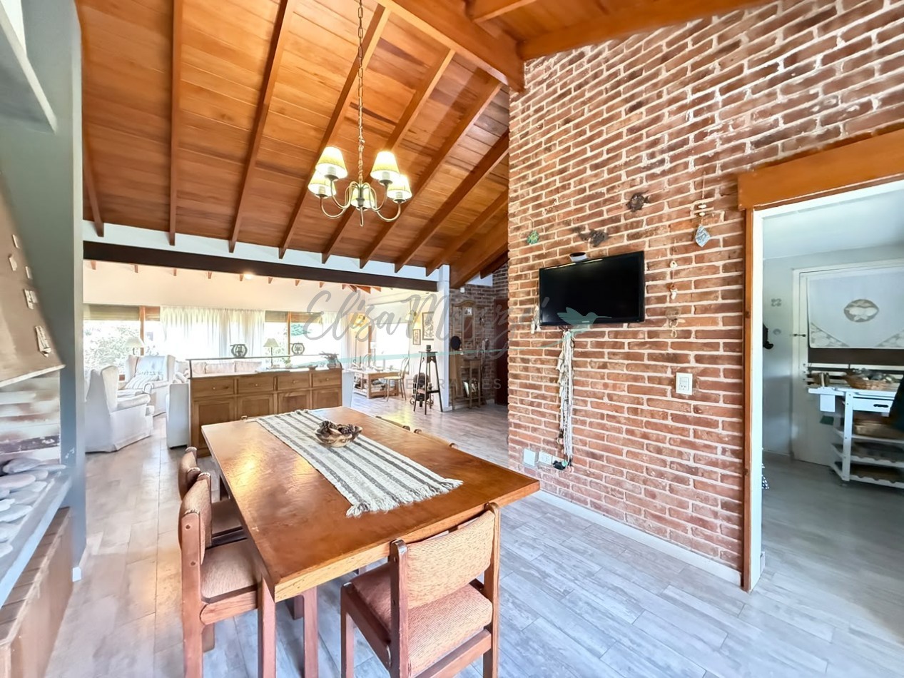 CASA EN ALQUILER - VERANO 2027 - PINAMAR 