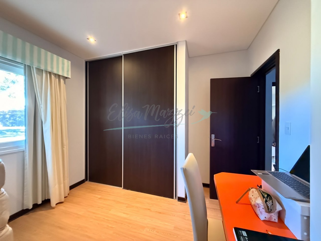 CASA EN ALQUILER ANUAL - LA HERRADURA PINAMAR