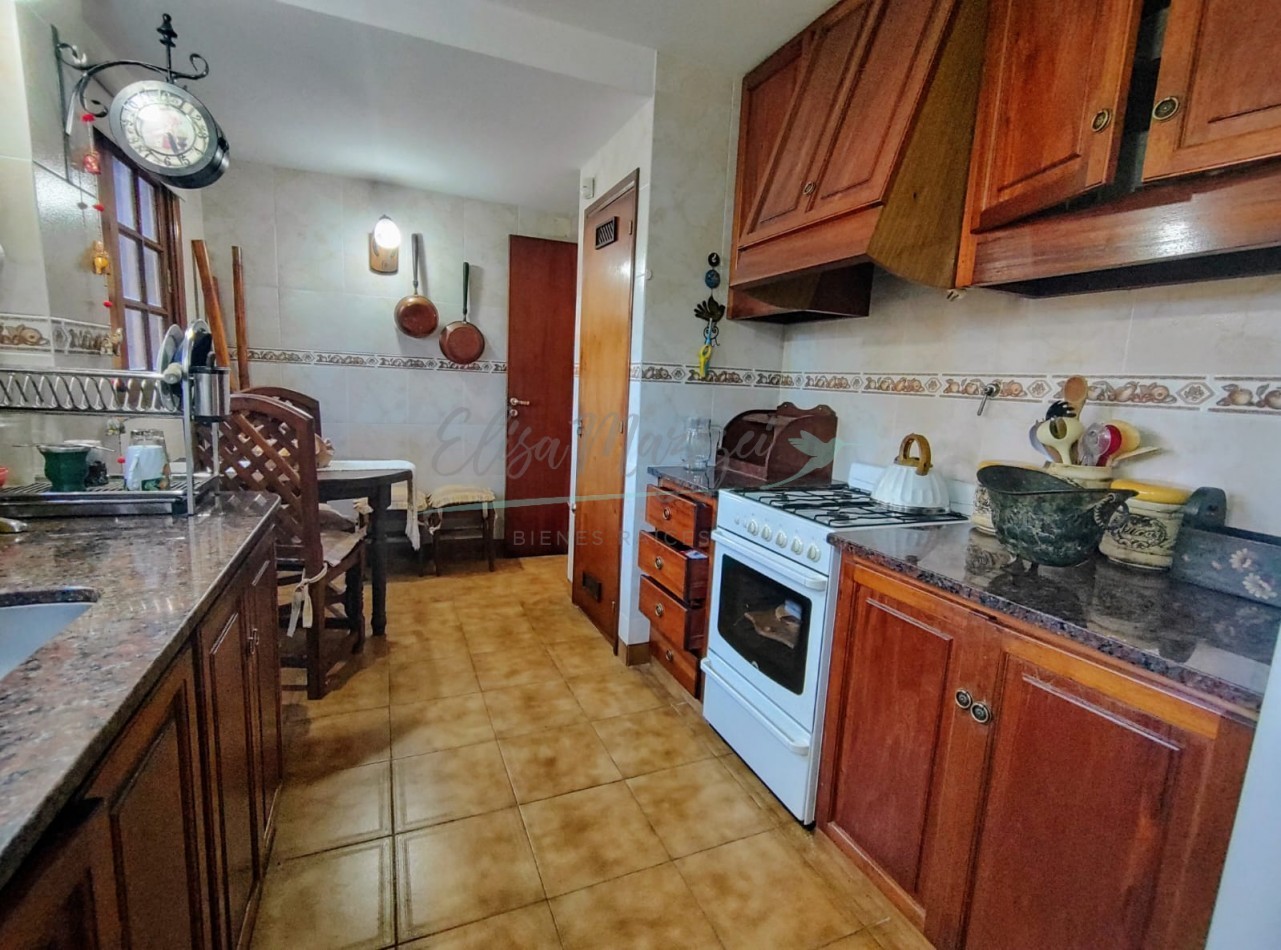 CASA EN VENTA - PINAMAR CENTRO