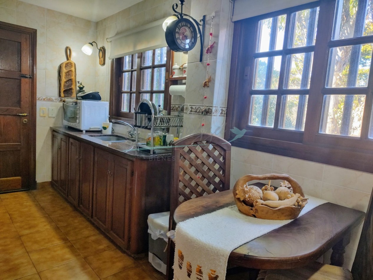 CASA EN VENTA - PINAMAR CENTRO