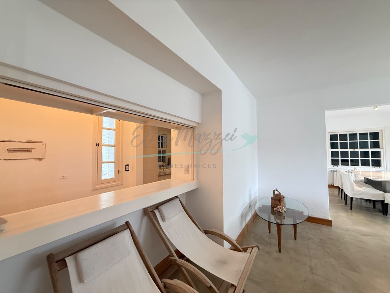 CASA EN VENTA - PINAMAR 