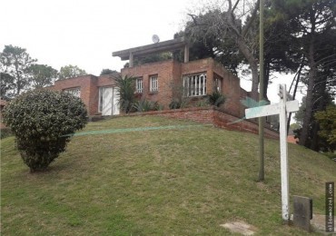 CASA EN VENTA - PINAMAR 