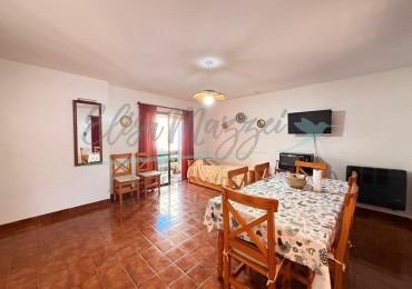 DEPARTAMENTO DOS AMBIENTES EN ALQUILER ANUAL - PINAMAR 