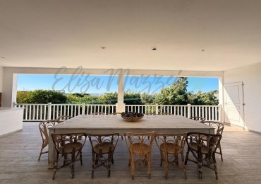OPORTUNIDAD - CASA EN VENTA - COSTA ESMERALDA