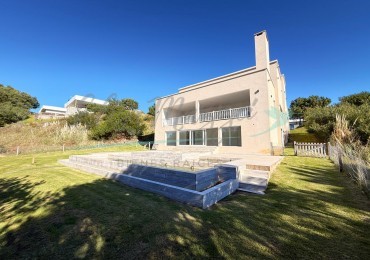  CASA EN VENTA - COSTA ESMERALDA