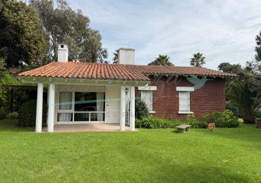 CASA EN ALQUILER A METROS DEL MAR - VERANO 2026 - PINAMAR 